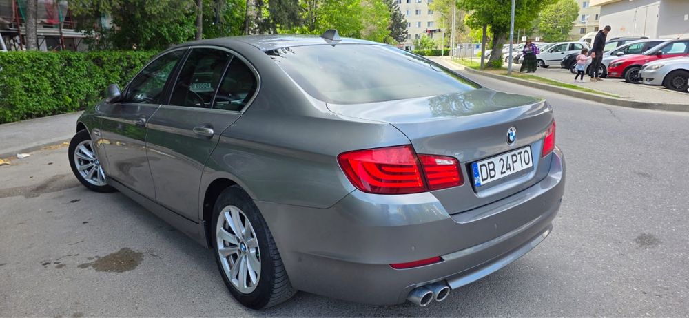 Vand /schimb +/- diferenta bmw seria 5 2.0 d 184 cp automat