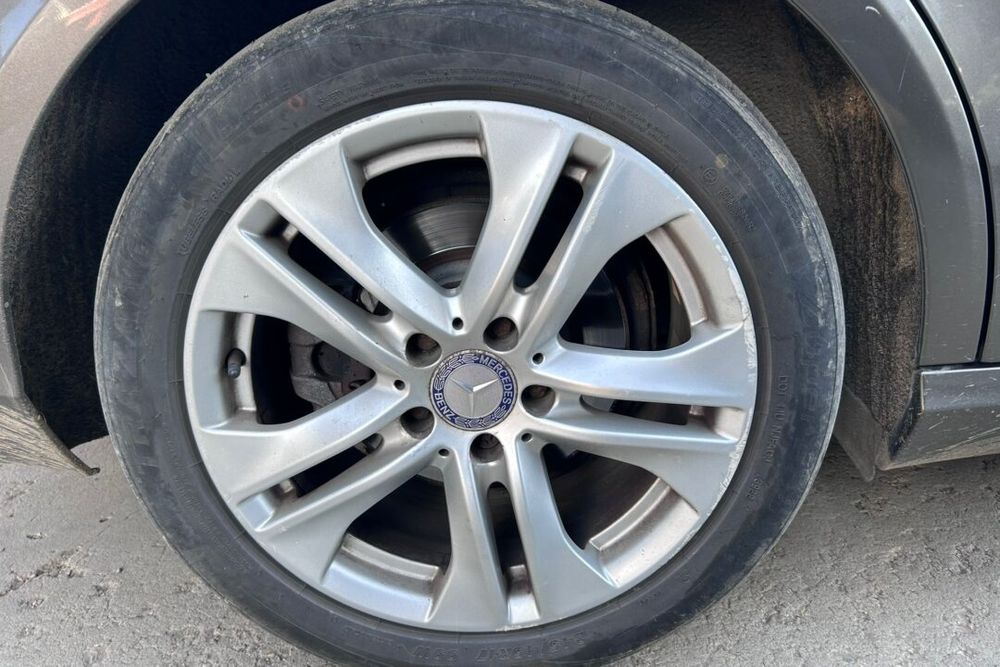 JANTE MERCEDES E CLASS W 212 245 / 45 R 17