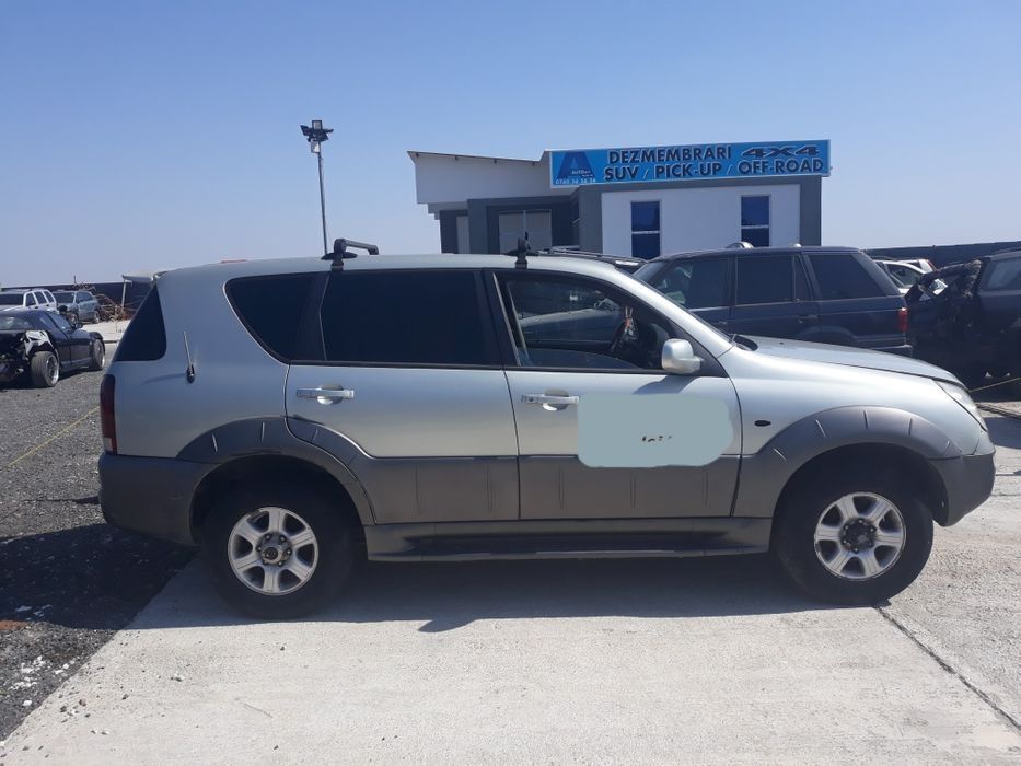 Dezmembrez ssangyong rexton 2.7xdi/2.9td