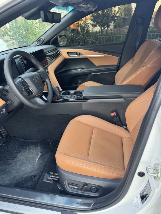 Toyota Camry 2025 — 9