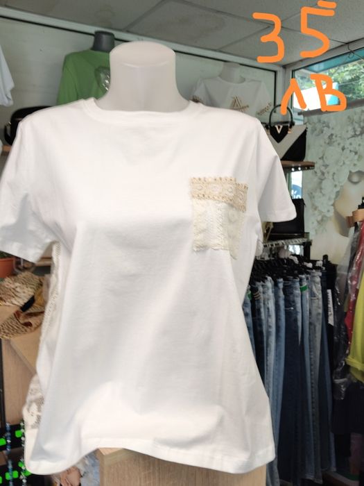 Дамски тениски и блузи