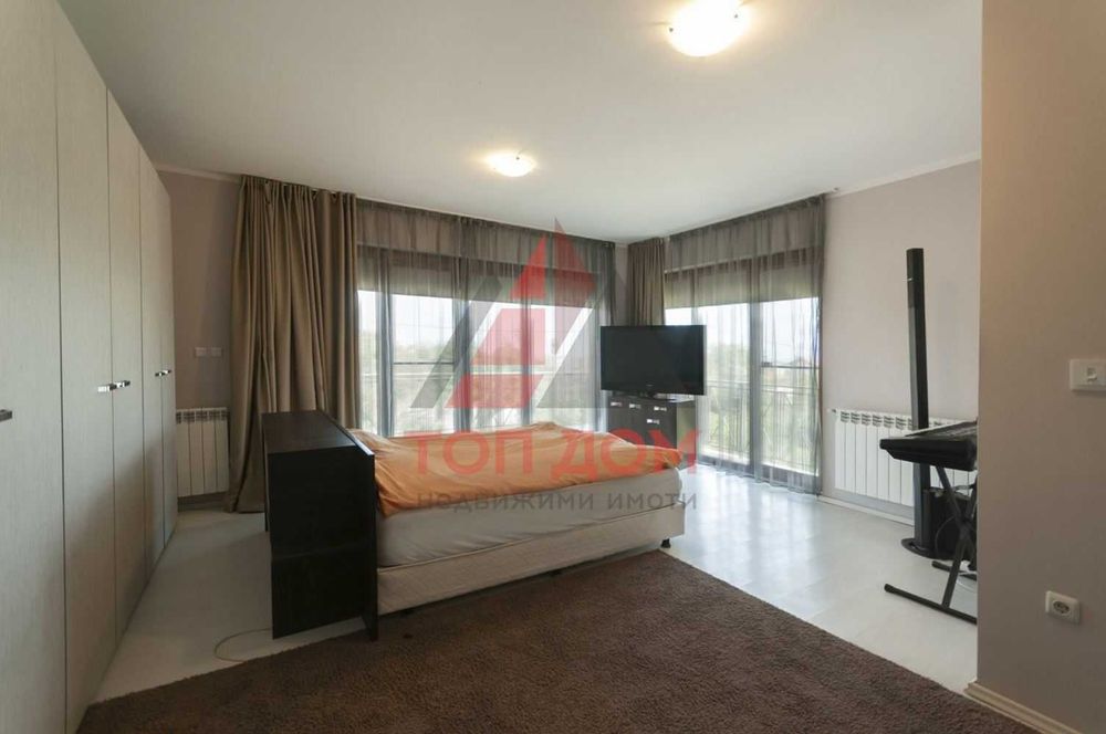 Продава се Къща в Варна, м-т Траката - 201 кв.м за 1816 €/кв.м - Снимка #8