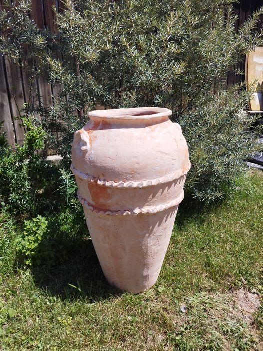 Vase ceramica  ghivece, amfore  .. citiți anuntul