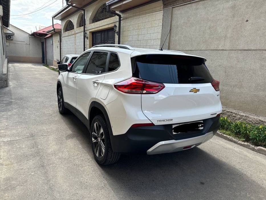 Tracker 2024 sotiladi