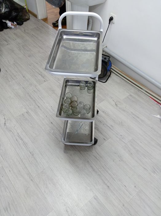 Помошник, каталка для банки