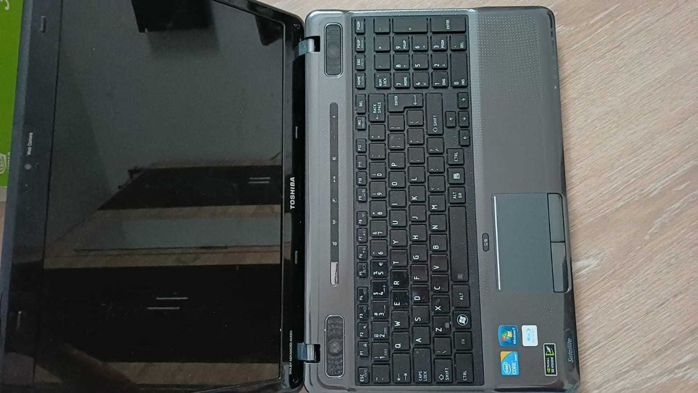 Calculator I7, Laptop Thosiba si accesorii IT, Cititi!!