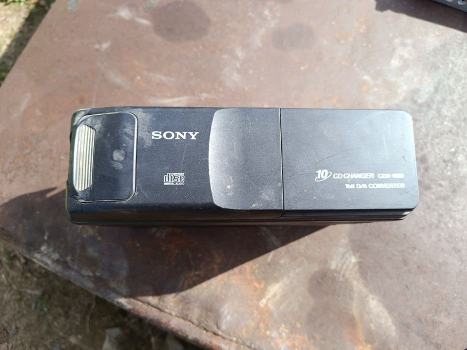 CD Changer XR-C5080R