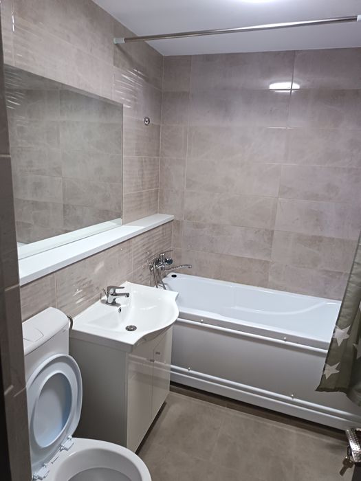 Închiriez apartament 2 camere
