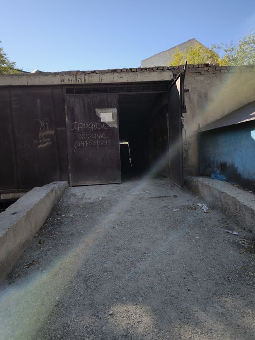 Продам гараж (большой)