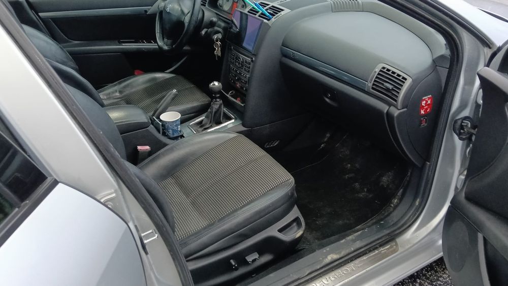 Vând Peugeot 407