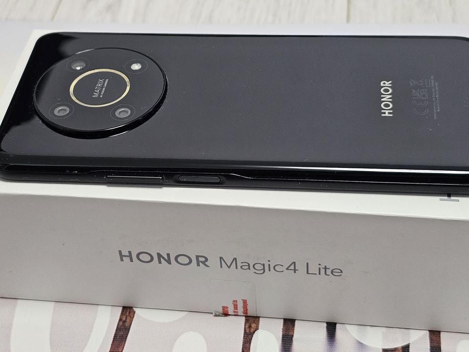 Honor magic4 lite