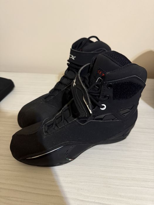 Ghete moto TCX ZETA mărimea 37