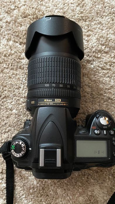 Nikon D90 cu obiectiv 18-105 mm plus rucsac special și nu numai