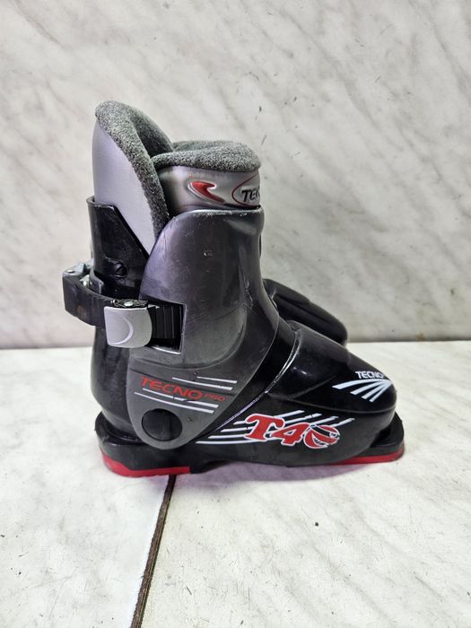 Clapari ski schi tecno pro mondo 16,5 marime 26