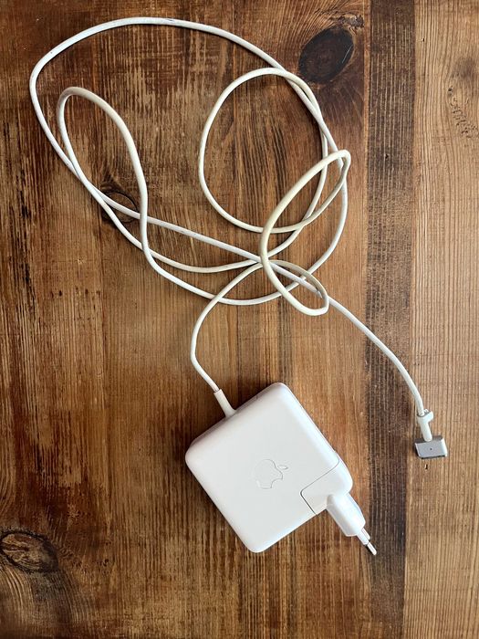 Macbook Pro 13'' 120GB SSD 8GB Intel