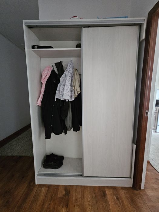 Шкаф для прихожей