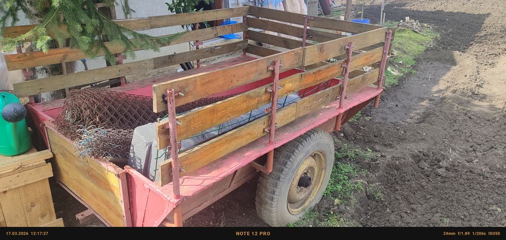 Старо двуколесни ремарке.