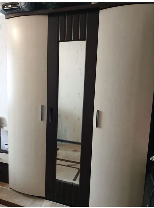 Спальный гарнитур