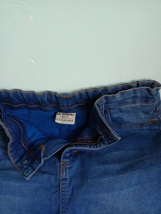 Джинсы подростковые