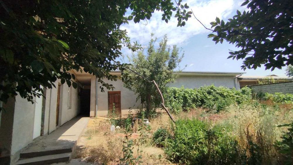 Учқахрамондан 9 км кирганда 2.7 сотх ер сотилади