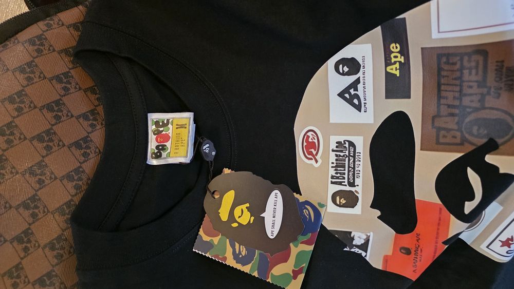 Vând tricou BAPE !!