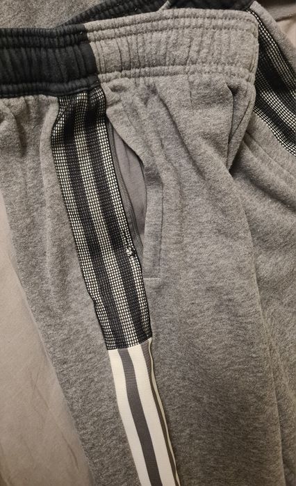 Trening adidas pantaloni 9/10 & bluza 11/12