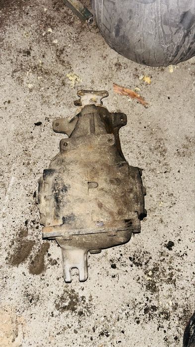 Редуктор на бмв …………..