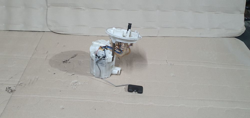 Pompa combustibil motorina rezervor audi a4 b8 a5 2.0 tdi