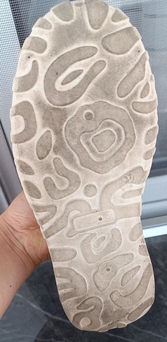 Дамски бежови обувки Marquiiz