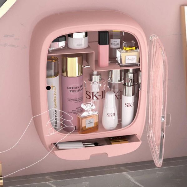 Стенен органайзер за козметика и тоалетни принадлежности