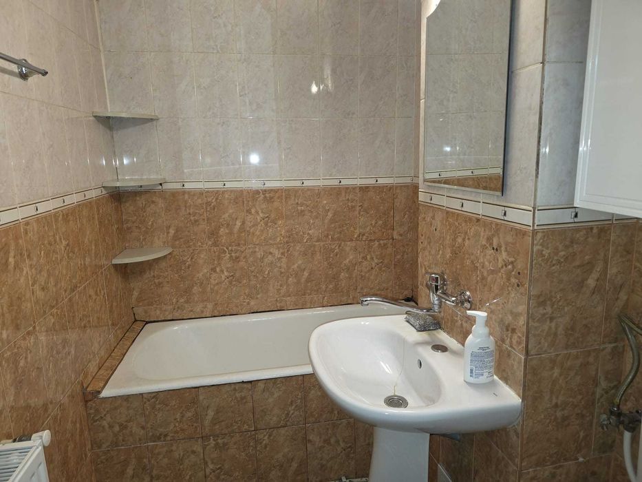 Apartament cu doua camere modern in Gavana 2 / Garlei