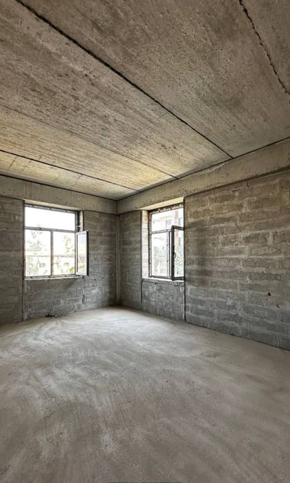 Срочно продаётся. 2х комнатная квартира н