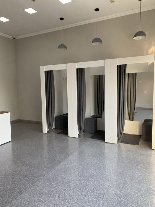 Аренда  68 квадрат 1- линия йу́л юзасида жойлашган