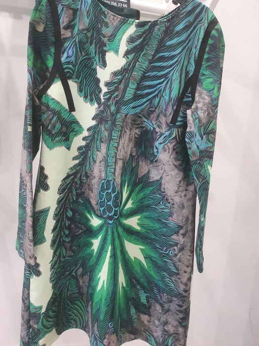 Продам платье на девочку