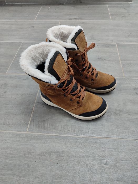 Ghete îmblănite, mențin căldură până la -23°