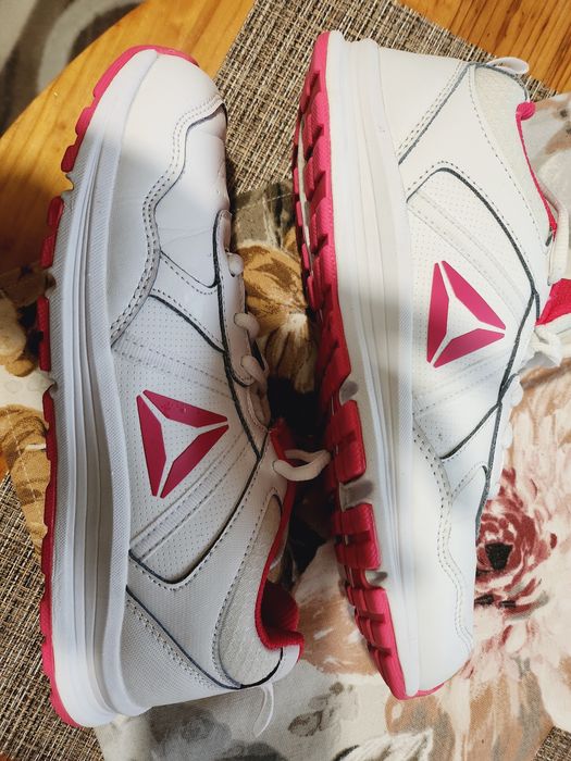 REEBOK маратонки