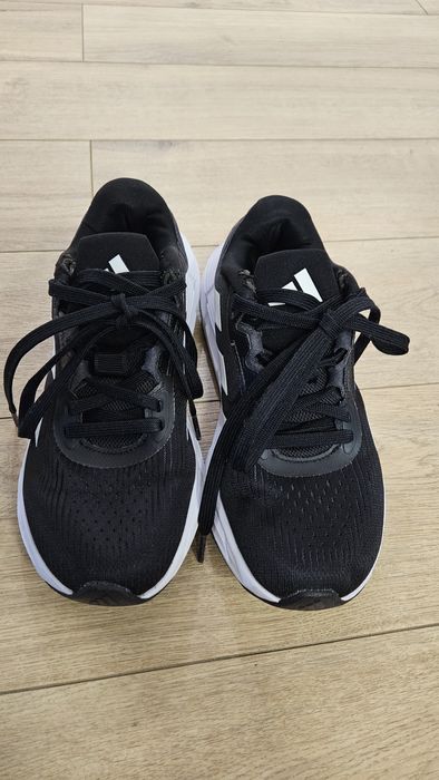 Дамски оригинални маратонки ADIDAS Questar 3 Running