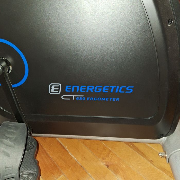 Vînd bicicletă fitness