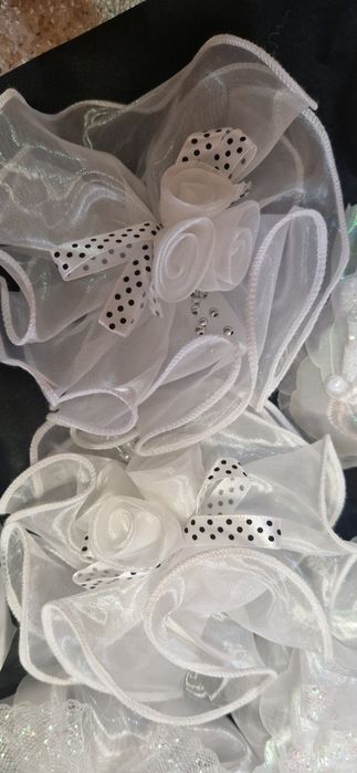 Продаются банты белые