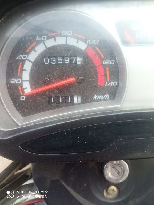 Zonlon moto sotiladi