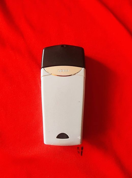 Nokia 8310 (  liber de rețea)