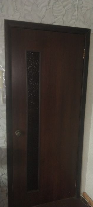 Продам срочна двери