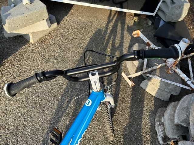 Woom 3 GO + cric .bicicleta copii - primul posesor
