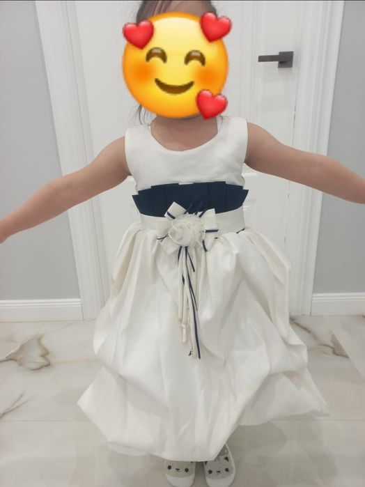 Платье на девочку