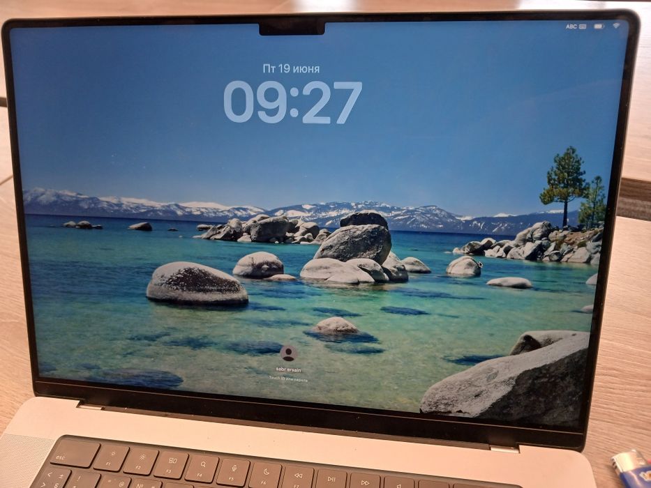 Обменяю на ультрабук ASUS