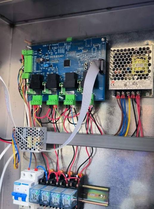 Sam moyka aparatlari sotiladi