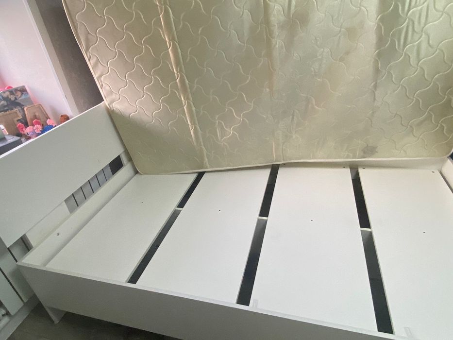 Кровать полтора метра