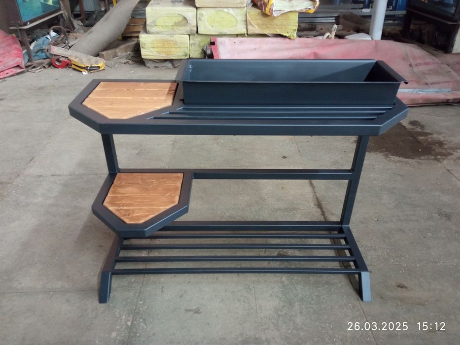 Мангал со съемной жаровней