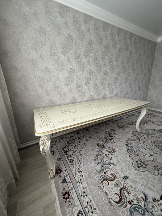 Малазийский стол 320