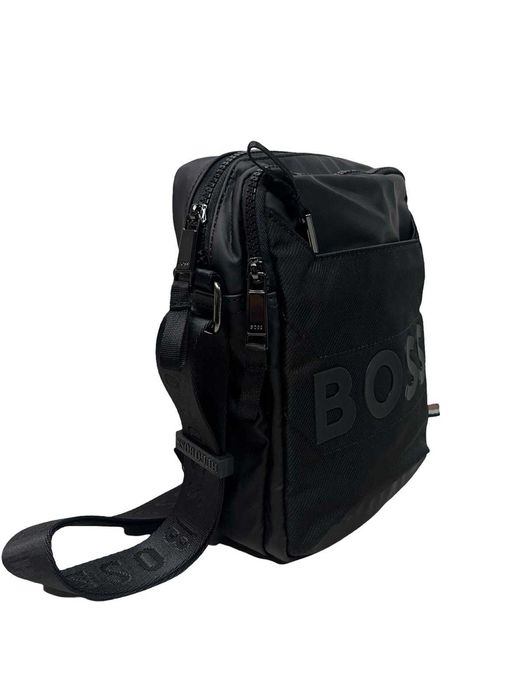 Мъжка чанта Hugo Boss 007 !